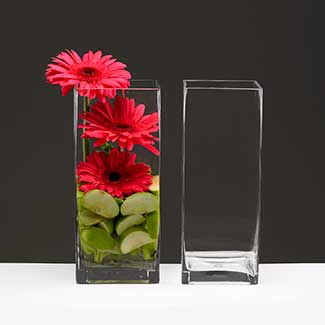 GLASS   11" X 4.25" X 4.25" VASE