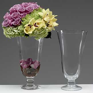 GLASS   14" X 7.5" VASE,CLEAR